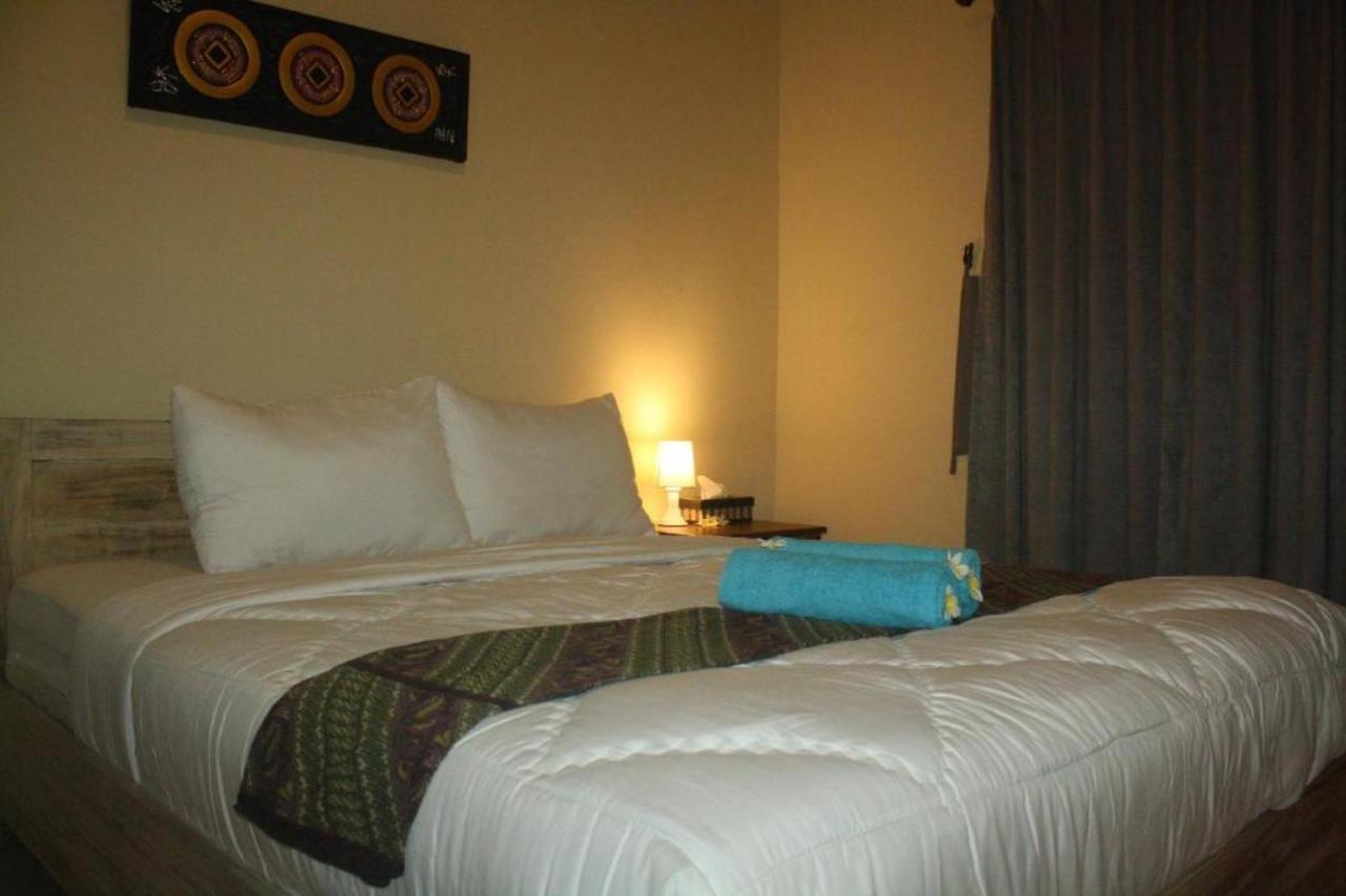 Oyo Flagship 91237 Ratu Guest House Kedunganan Exterior photo